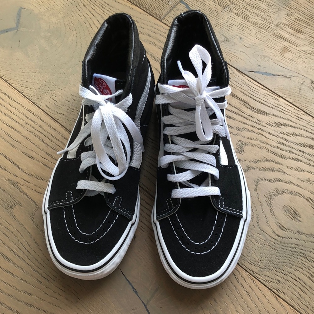 Vans classic sk8 black/white suede high tops / 6.5